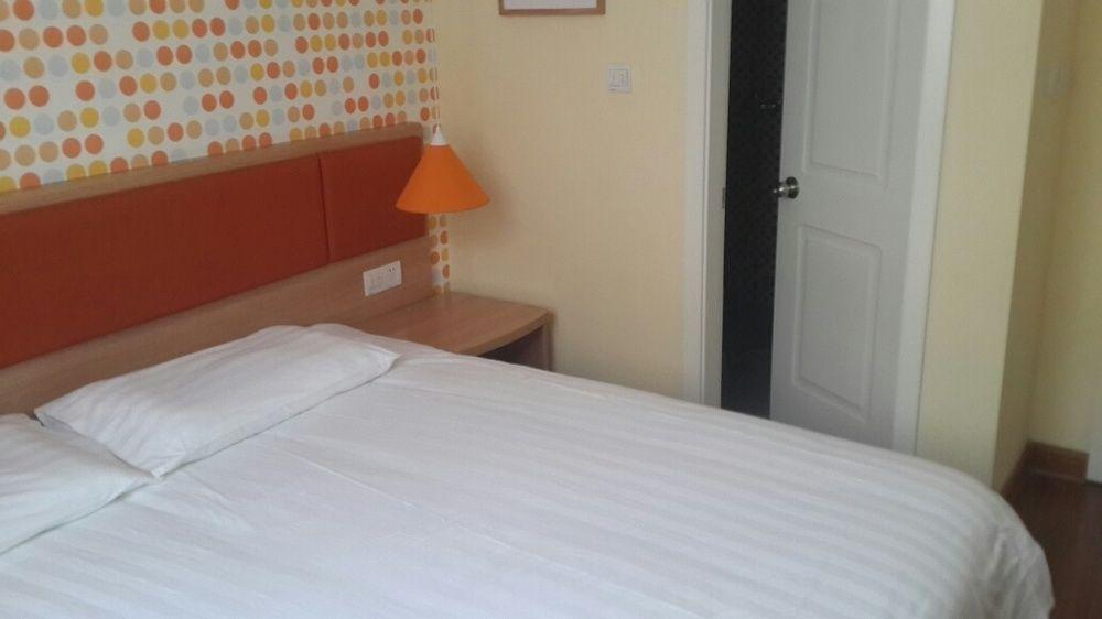 Home Inn Гуанджоу Екстериор снимка