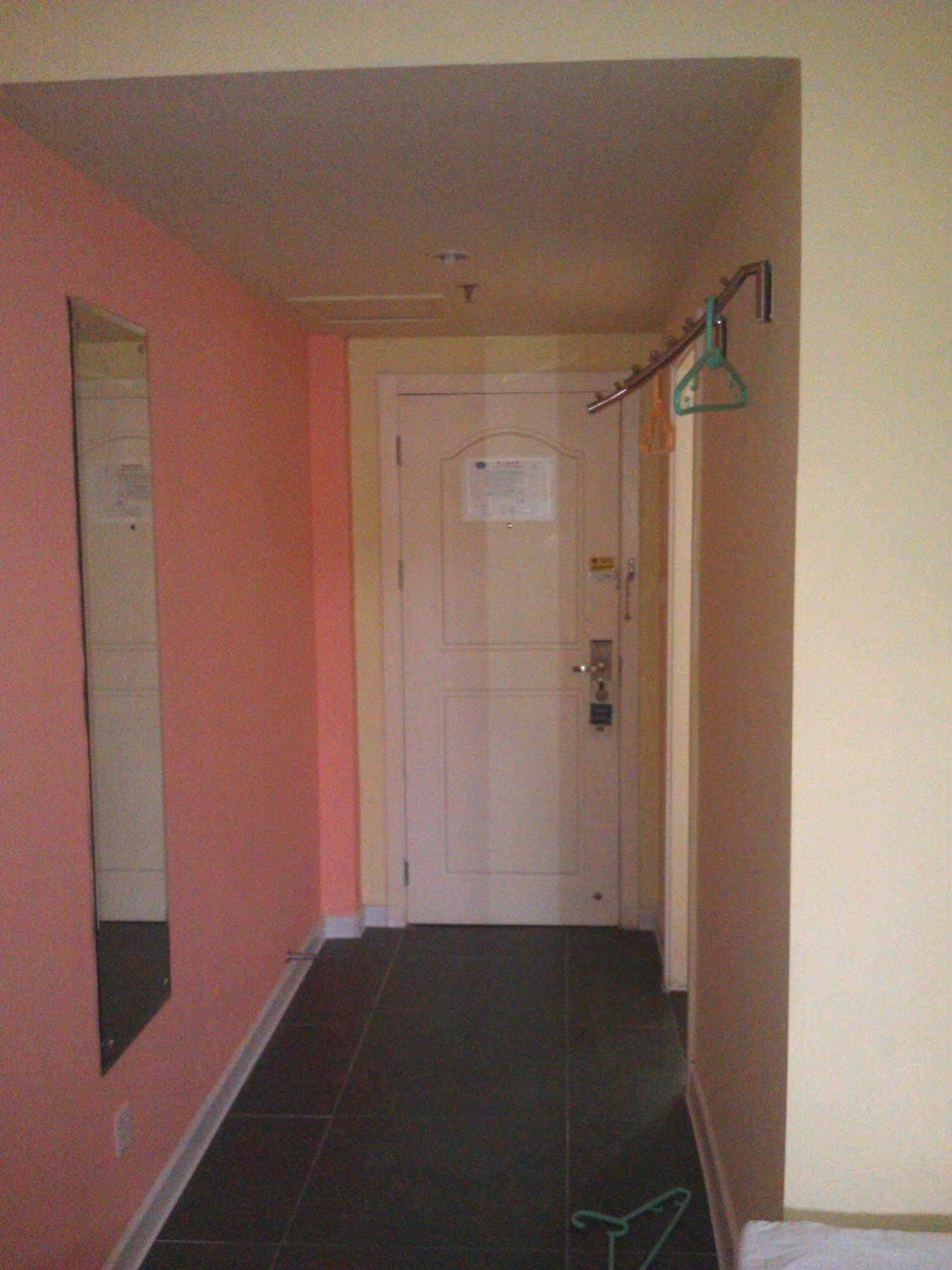Home Inn Гуанджоу Екстериор снимка