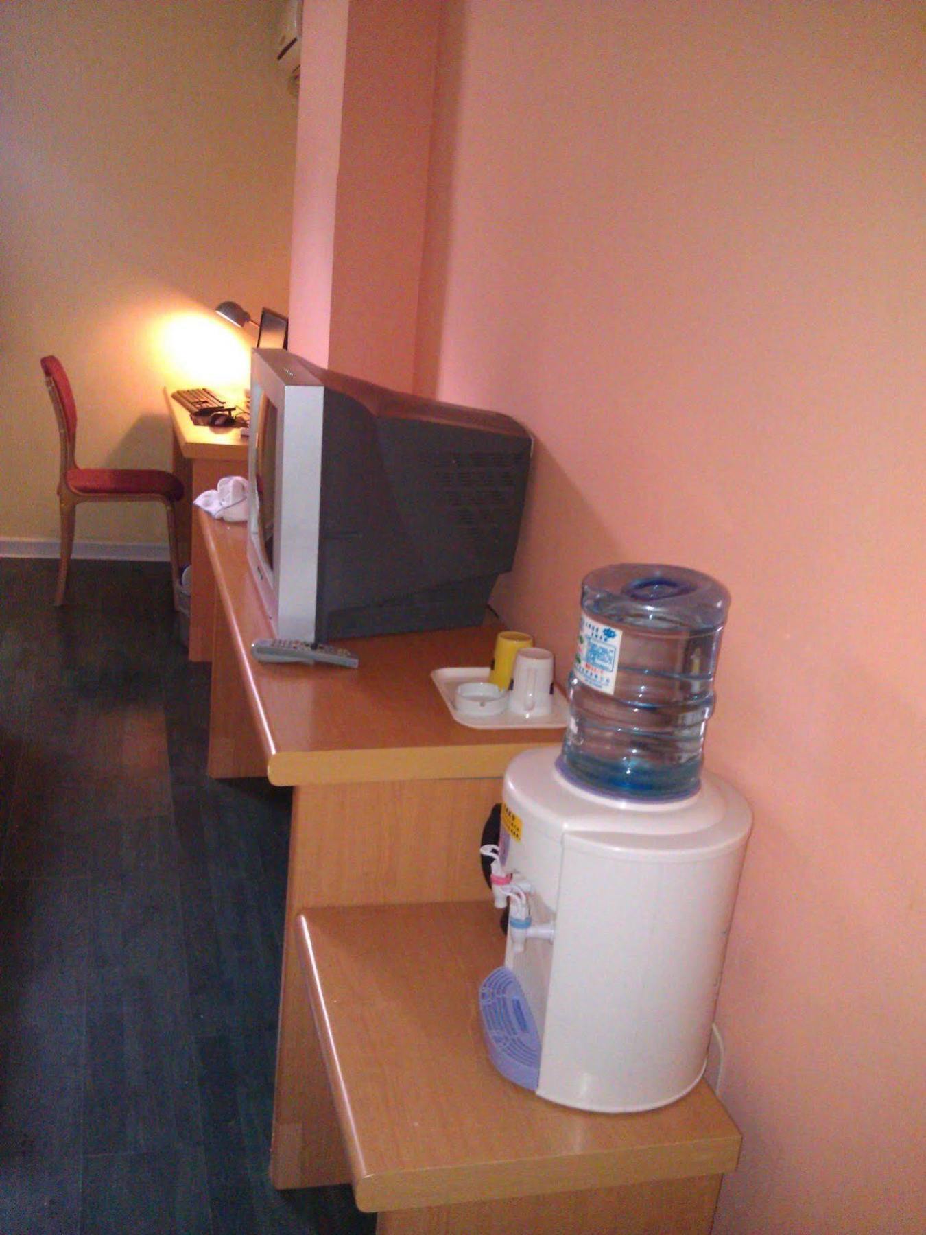 Home Inn Гуанджоу Екстериор снимка